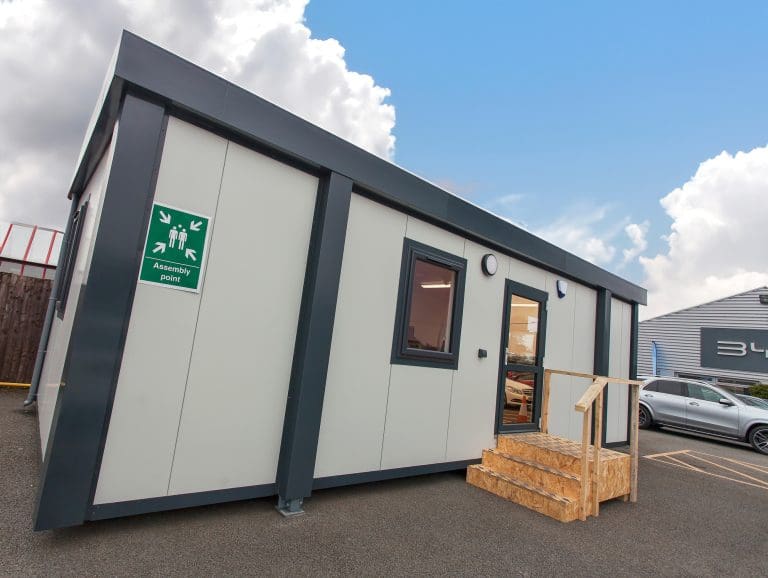 QSpace - Modular Building