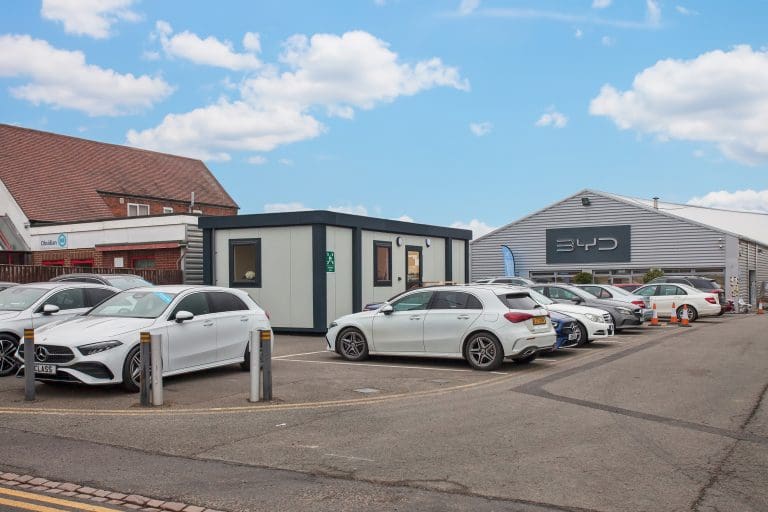 QSpace - Modular Building