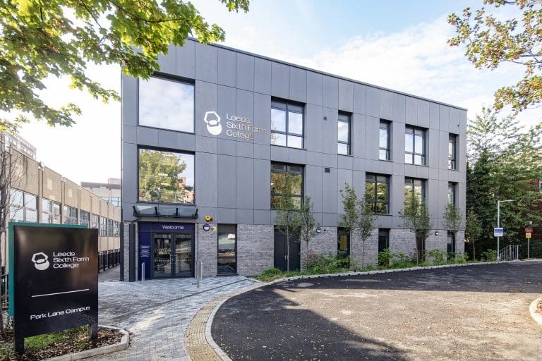 Leeds Sixth Form College 054